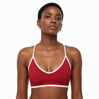 Groothandel OEM ODM Yogabroekje 75% Nylon 25% Spandex 220gsm Rode Contrast Bies Licht Ondersteunende Spaghettiband Yoga Top Zachte Gym Top