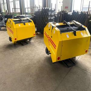 Empacadora de Heno Rectangular Montada con Caja de Cambios y Motor |   Empacadora Agrícola de Alta Productividad para Heno, Paja de Trigo y Otros Materiales - Product Image 2