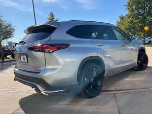 Toyota Highlander XSE d'occasion 2024 - Product Image 2