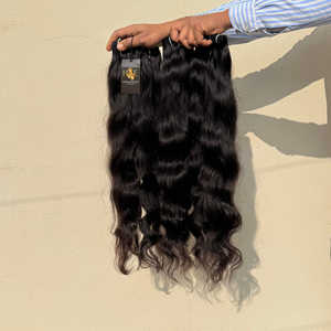 Cheveux bruts vierges non transformés de la tempe Vison brut brésilien Cheveux humains bouclés droits Cheveux noirs bouclés Fournisseurs - Product Image 1