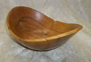 Bol de service rond en bois au design classique fait à la main Bol à salade et à fruits au fini naturel pour vaisselle personnalisable - Product Image 3