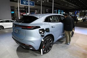 Oferta Promocional del Vehículo de Nueva Energía Mediano y Grande de China, Changan UNI-K IDD 1.5T Híbrido SUV 2026 - Product Image 4