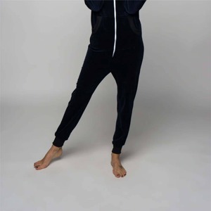 Combinaison de pyjama en polaire pour femmes sur mesure OEM - Confortable et élégante - Idéale pour se détendre et dormir - Product Image 6