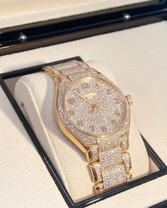 Reloj de pulsera deportivo Unisex de lujo VVS Moissanite Diamond Totalmente helado Estilo Hip Hop Ventana de vidrio de acero inoxidable Encanto de moda analógico - Product Image 2