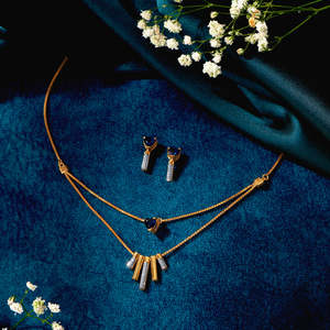 Omnis Herzanhänger Gelbgold Mehrschichtige Halskette für Damen - Product Image 1