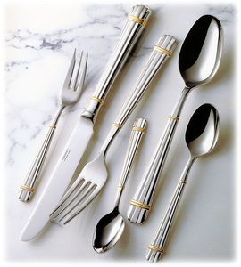Elegant luxury stainless steel <b>gold</b> plated metal <b>cutlery</b> <b>set</b> for festive occasions fine dining royal banquets - Product Image 1