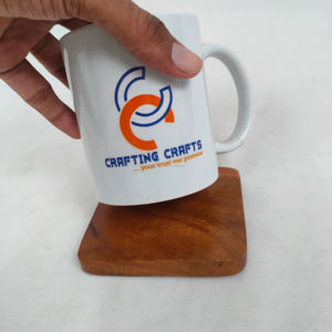 Posavasos Modernos Ecológicos de Madera con Resina Epoxi Azul, Forma Cuadrada, Tamaño Personalizado, Alfombrillas para el Hogar y Restaurantes - CRAFTS GALORE - Product Image 1