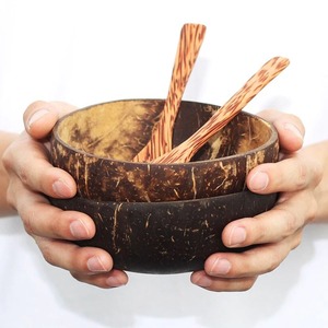 Bol en coquille de noix de coco classique fait à la main avec cuillère, vaisselle écologique pour servir des nouilles, du riz et d'autres aliments, forme ronde, 1 pièce - Product Image 3