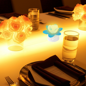 Luce Decorativa a LED a Forma di Rosa, Bianco Caldo, in Plastica per Feste Interne ed Esterne, IP68 IP65 IP44, per Natale - Product Image 6