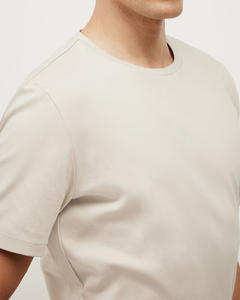 เสื้อยืดผ้าฝ้าย100% ระบายอากาศได้ดีขนาดใหญ่พิเศษสำหรับผู้ชายใหม่หรูหราทันสมัยพร้อมการปักโลโก้และการพิมพ์ดิจิตอล - Product Image 3