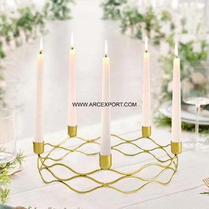 2025 nouveau chandelier en métal candélabre pour décor de Table maison et hôtel décoration de noël maison bougeoir or à vendre - Product Image 3