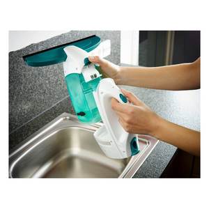 Limpiador de Ventanas Eléctrico Blanco y Verde DRY & CLEAN Modelo 51003 - Product Image 5