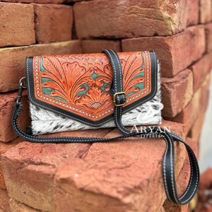 Nouveau Style occidental cheveux sur la peau en relief couleur usiné fourrure cuir grande taille main embrayages vente chaude femmes conçu fronde sacs à main - Product Image 1