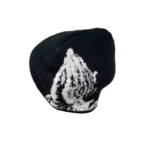 Bonnets en gros personnalisés avec logo sur toute la surface, bonnets d'hiver en tricot jacquard fabriqués au Pakistan - Product Image 2