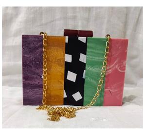 Pochette personnalisée en résine de mode artisanale indienne pour femme - Product Image 1
