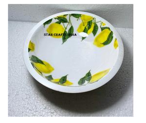 Bol à fruits décoratif en bois Mina de forme ronde de taille moyenne avec impression en émail Centre de table au design créatif - Product Image 1