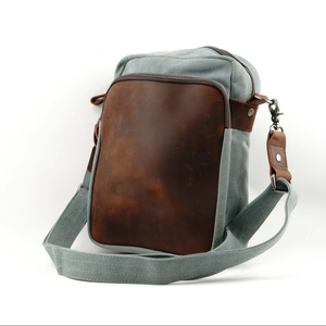 กระเป๋าหนังและผ้าแคนวาส กระเป๋าคาดอกแฟชั่นฤดูร้อน สำหรับผู้ชายและผู้หญิง ใช้ได้ทุกวัน รุ่น CSB-0085 - Product Image 1