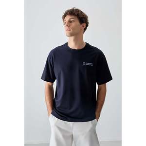 T-shirt pour homme en coton 100% bleu marine - 88375, coupe ample, tissu jersey texturé épais et doux avec motif imprimé - Product Image 3