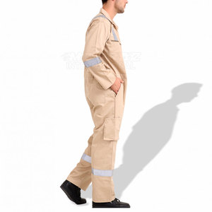 Vente en gros Combinaison de sécurité légère à fermeture éclair Nylon polyester respirant et imperméable fabriquée à bas prix - Product Image 2