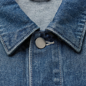 Nouveautés Veste en jean d'hiver pour homme de haute qualité Col montant Logo avant Déchiré Lavé Style streetwear tendance - Product Image 4