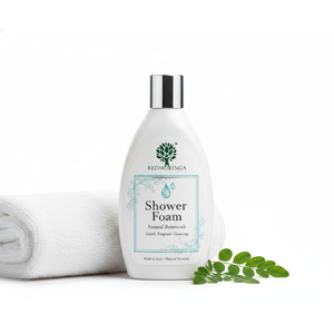 Mousse nettoyante pour le corps au Moringa rouge d'Italie, formule naturelle, pH équilibré, soin quotidien, 250 ml, marque privée OEM - Product Image 1