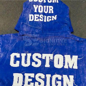 Chándal para Hombre con Efecto Desgastado y Roto, Diseñado para un Estilo Deportivo y Cómodo - Product Image 3