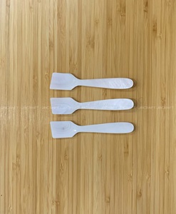 Cuillère en nacre rose, cuillère à caviar taille 12cm à plat H04 parfaite pour servir du caviar premium fait à la main Vietnam - Product Image 3