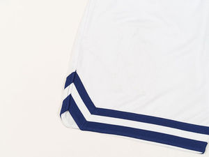 Pantalones cortos de baloncesto ligeros al por mayor, ropa deportiva de secado rápido, ajuste atlético para entrenamiento - Product Image 3