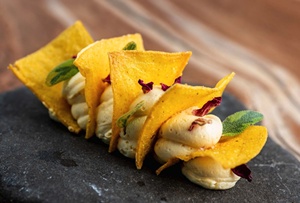 Chips de Polenta con Sabor a Cebolla 65g, Snack de Maíz GVERDI, Selección de Comida Italiana, HECHO en ITALIA, Aperitivos, Snacks Salados - Product Image 5