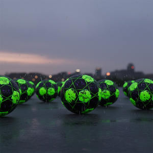 Balón de Fútbol de Alta Calidad Cosido a Mano, de Bajo Rebote, para Interiores, Diseño de Colores Brillantes, Tamaño 4/3 - Product Image 3