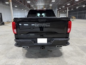 2024G.M.C Serra 1500 Ele-vat-ion Crew.Cab 4WD Automatic Gear. Box Asientos de cuero Clean Title Accident Free Low Kilometraje - Product Image 4