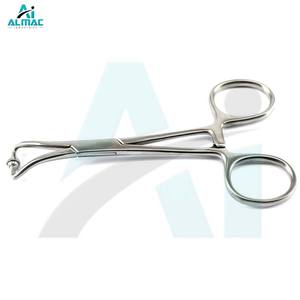 Pince à drapage chirurgicale manuelle professionnelle ALMAC en acier inoxydable, certifiée CE, pour un drapage sécurisé - Product Image 1