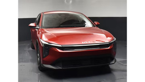 Coche usado de segunda mano con certificación LHD/RHD Kia K4 LXS 2025 FWD - Product Image 2