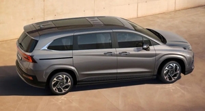 MEILLEURE OFFRE VÉHICULE D'OCCASION 2024 Hyundai Custo Luxe PHEV 2022 Essence/Électrique Monospace SUV - Product Image 6