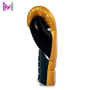 Gants de MMA sur mesure de haute qualité, gants de boxe d'entraînement dorés, à lacets, poignet en cuir 100% original avec votre nom - Product Image 4