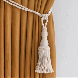 Attache de rideau, attaches de rideau à pompons, attaches de rideau luxueuses en ivoire avec pompons, attaches de rideau de style bohème - Product Image 1