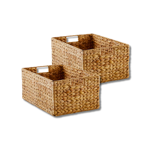 PANIER DE HYACINTHE D'EAU tissé à la main vietnamien avec cadre et couvercle en fer, organisateur de blanchisserie de conception rectangulaire personnalisable - Product Image 1