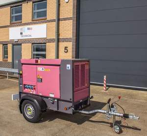 Générateur ultra silencieux 20 kVA à démarrage à distance avec capot insonorisé et pour location de moteur - Product Image 6