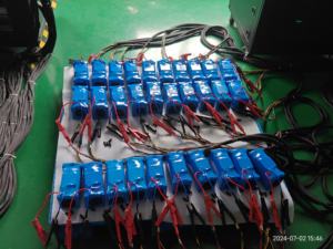 Grande copertura cilindrica in acciaio LiFePO4 LFP 12.8V 25Ah sistema industriale batteria robot - Product Image 5