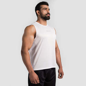 Débardeur blanc respirant en coton et élasthanne pour homme, taille XL, idéal pour la musculation, l'entraînement et le style urbain, avec col à capuche - Product Image 3