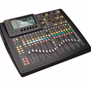 Consola de Mezcla Digital Behringer X32 Compact de 40 Entradas y 25 Buses, Nueva, Equipo de Iluminación para Escenarios - Product Image 1