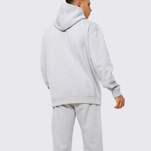 Sudadera con Estilo Desgastado para Uso Diario, Estilo Informal y Desgarrado, Mezcla de Algodón, Forro Polar Cálido - Product Image 4