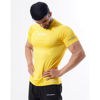 Camisetas de entrenamiento físico para hombre a bajo precio hechas en fábrica, camisetas de gimnasio para correr, camiseta de compresión de tamaño personalizado