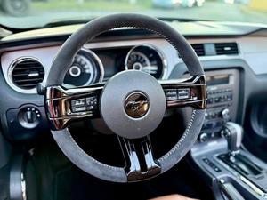 รถฟอร์ด มัสแตง แคบริโอ ปี 2013 มือสอง เครื่องยนต์ 5.0 V8 รุ่น GT ไฟ LED ระบบนำทาง ภายในหุ้มหนัง เกียร์อัตโนมัติ รับประกัน 8 สูบ เบนซิน 5 ที่นั่ง เกียร์อัตโนมัติ - Product Image 2