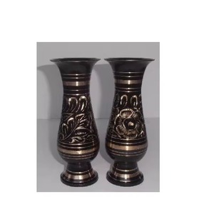 Vase décoratif en laiton vintage fait à la main pour salon table à manger et bureau décoration de la maison - Product Image 2