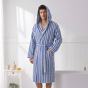 Peignoirs en gros - Peignoir à capuche à rayures zébrées 100% coton turc, fournisseur OEM pour hôtels, spas et centres de villégiature - Product Image 6