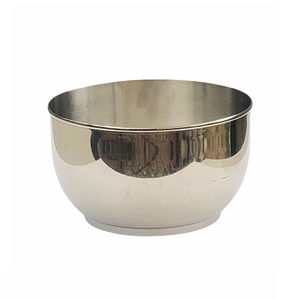 Ensemble de bols en acier inoxydable réutilisables écologiques, durables, polis, multi-usages pour la préparation, la cuisson, le service et le mélange dans la cuisine - Product Image 2