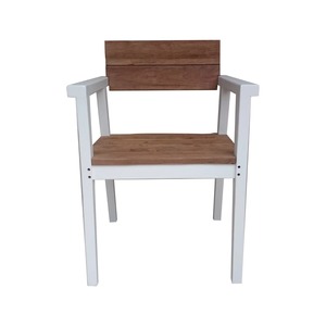 เก้าอี้รับประทานอาหารในสวนที่เรียบง่ายและเรียบง่ายทำจากไม้สักคุณภาพสูงสีธรรมชาติเรียบง่ายสำหรับใช้รับประทานอาหารกลางแจ้ง - Product Image 6