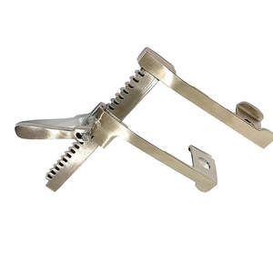 Épandeur de côtes Finochietto de haute qualité écarteur abdominal allemagne Source d'alimentation manuelle en acier inoxydable par Instrument Surgiright - Product Image 1