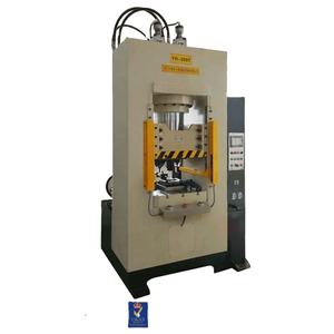 เครื่องอัดไฮดรอลิก 500 ตัน สำหรับการตีขึ้นรูปลูกเหล็กด้วยการตีขึ้นรูปเย็น - Product Image 4